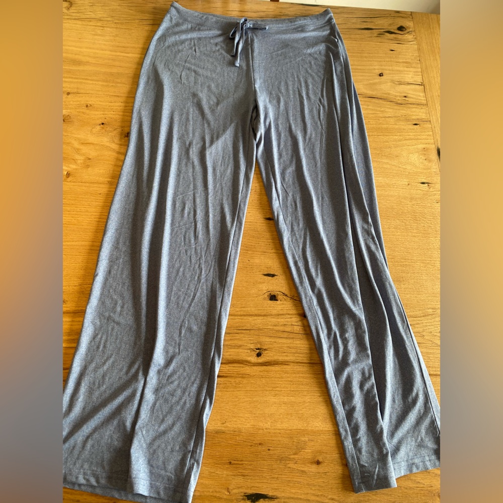 32 Degrees Women's‎ Gray Pajama Pants Small Preloved